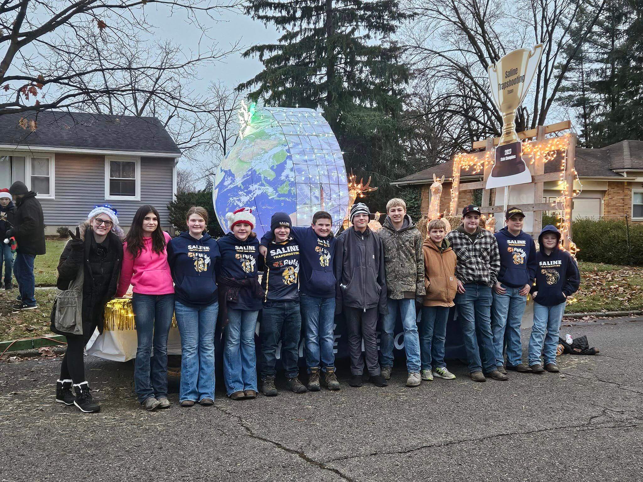 Holiday Parade & Tree Lighting Saline Area Chamber of Commerce